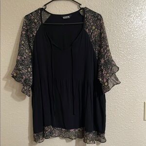 Bloomchic floral sleeves top